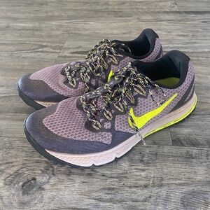 Women's Nike Trail Runners Size 10